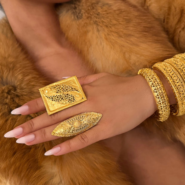 The Maxi Gold Melted Rings - BERNA PECI JEWELRY