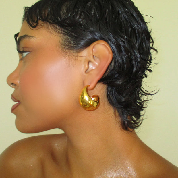 The Gold Chunky Hoops - BERNA PECI JEWELRY