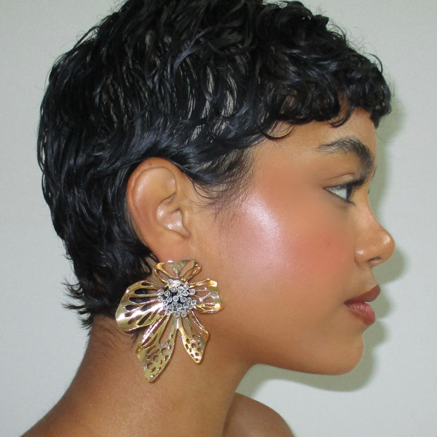 The Gold Clear Floral Earrings - BERNA PECI JEWELRY