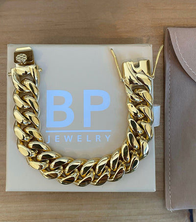 Staple Gold BP Link Bracelet - BERNA PECI JEWELRY